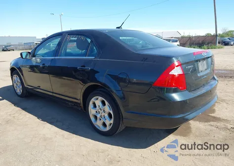 2010 Ford Fusion Se z USA, uszkodzony, nr VIN 3FAHP0HA2AR406249